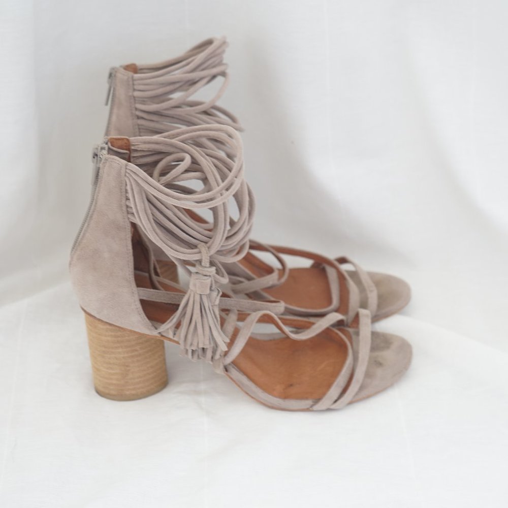 Jeffrey Campbell Taupe heels